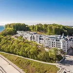 Apartament First Lands End *